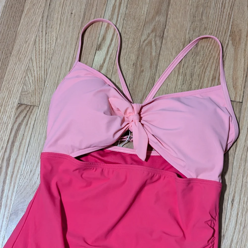 Contours Coco Reef Pink One Piece Peek a boo Skirted One Piece Swimsuit 10 34C - Picture 5 of 11